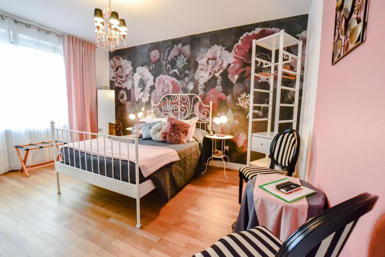 אוסטהיים B&B "Villa Fink" מראה חיצוני תמונה